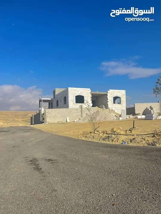 بالتقسيط وبدفعة 500 دينار تملك الان ضمن اراضي شرق عمان