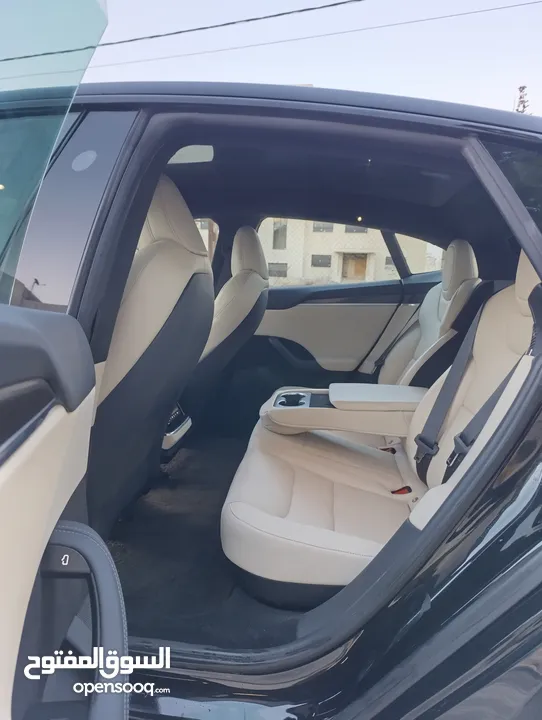 TESLA MODEL S PLAID 2022