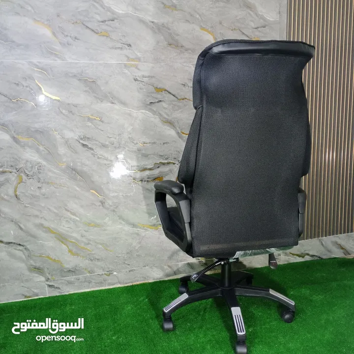 كرسي مدير مستورد مميز بالجودة و الشكل جك ايطالي عجال ربر كفالة حقيقيه للشركات الفخمه و المكاتب