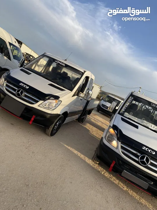 مرسيدس بنز 515