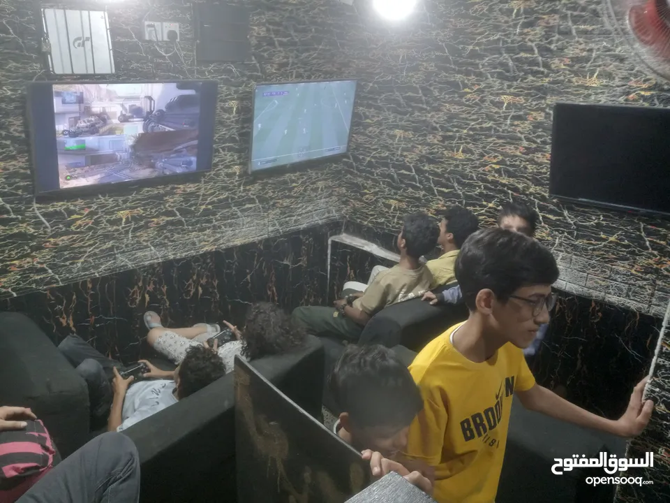 للبيع محل بلاستيشن
