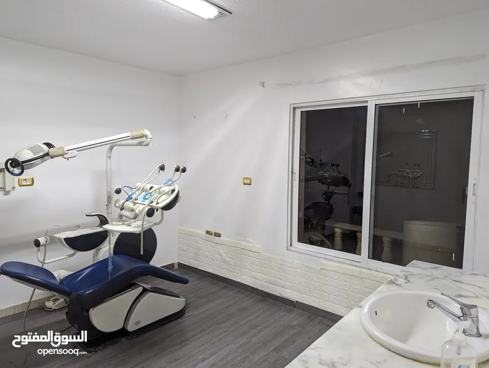 مكتب للإيجار في شارع المدينة المنورة يصلح كعيادة اسنان
