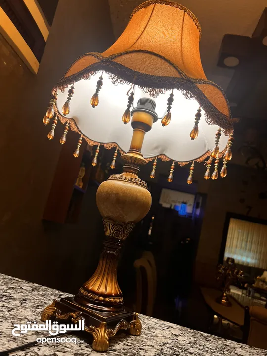 تيبل لامب بحجم كبير للبيع