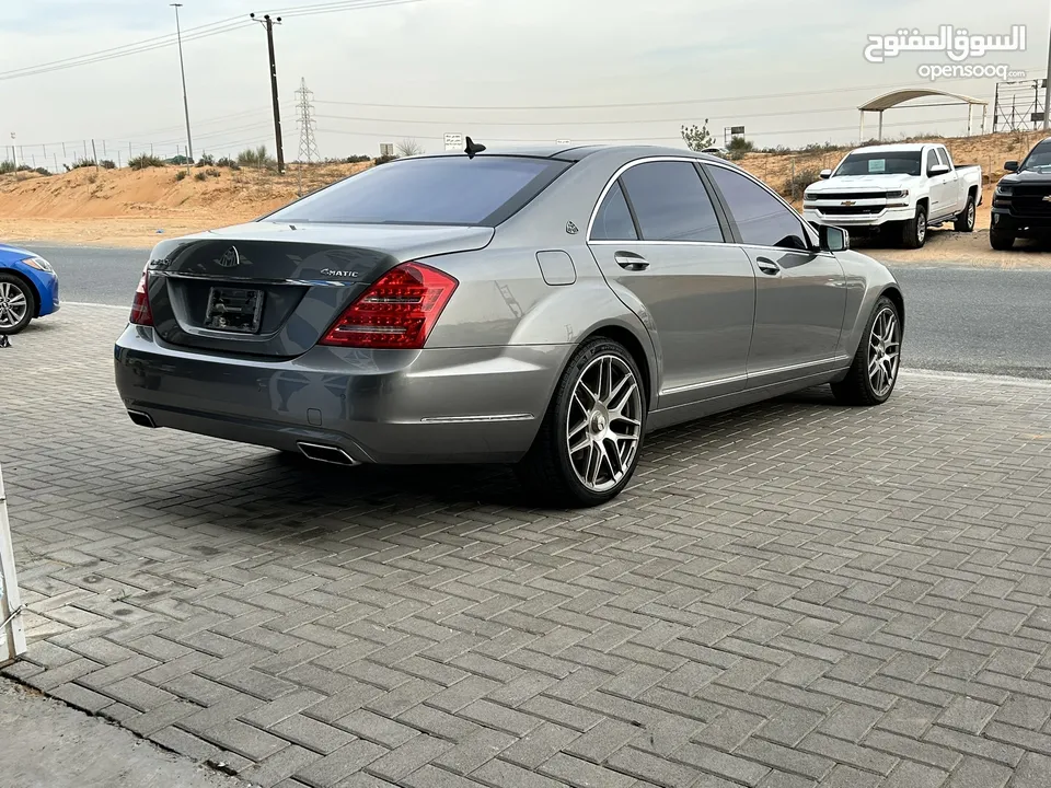 مرسيدس S550