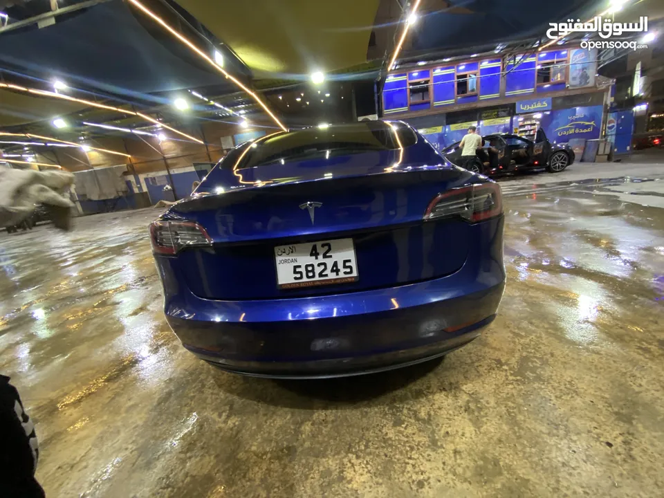 تيسلا 2019 model 3 ستاندرد بلس بحالة الوكالة لون مميز جنط 19 للبيع بسعر لقطة ومحروووووق