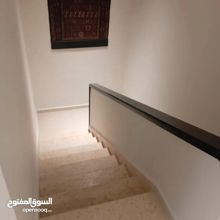 شقه دوبلكس  مفروشه للايجار ـ دير غبار  ـ 280م