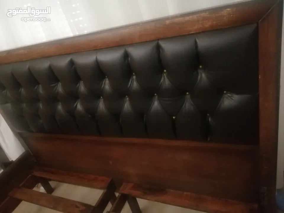 تخت مجوز حاله ممتازه  للبيع
