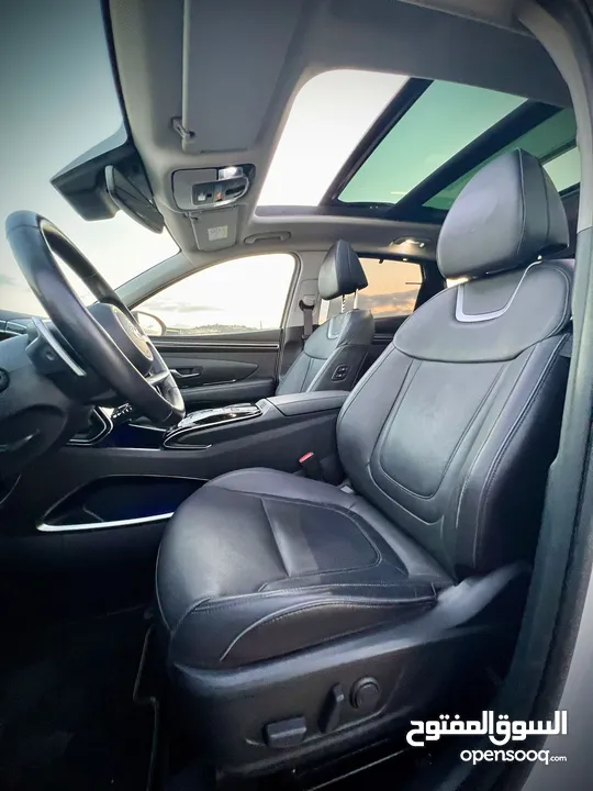 هونداي توسان/2022 Plug In فل الفل فتحة سقف بانوراما  4x4 ///271Hp   ( Haybrid) 1600cc