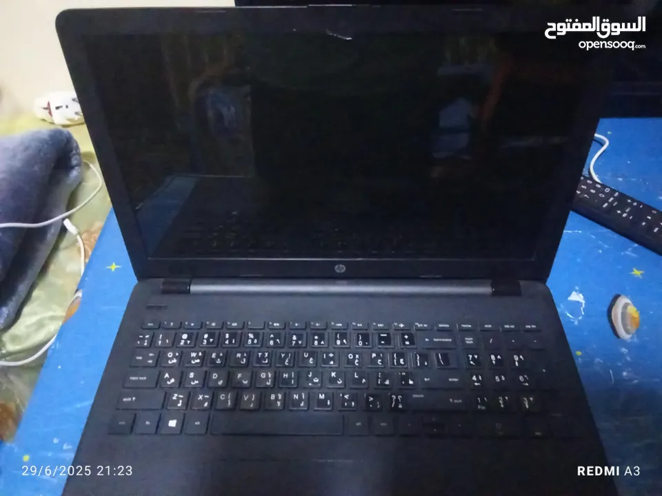 لابتوب اتش بي جيد جداً للدراسة مع كرت شاشة مدمج nintel celero.                       .