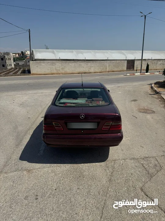 مرسيدس بينز 2001