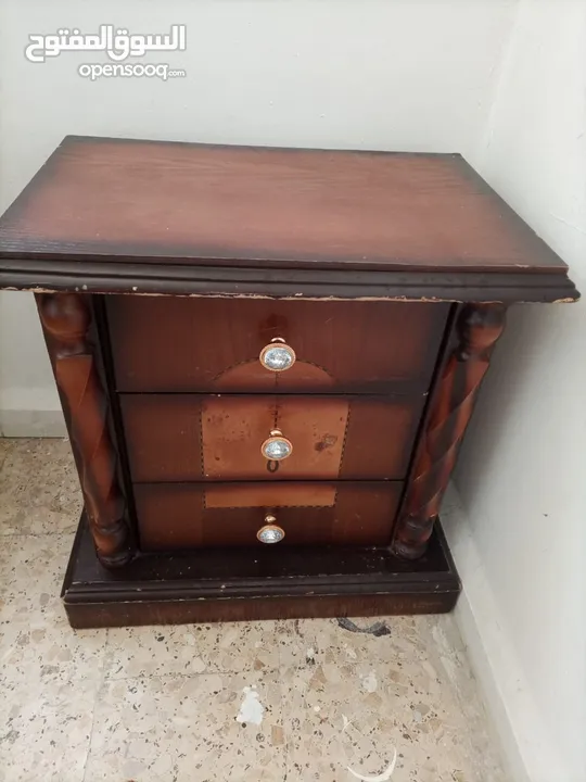 غرفه نوم  ثلاجه  كولر مي  بوتوغاز للبيع بداعي السفر للتواصل على الرقم