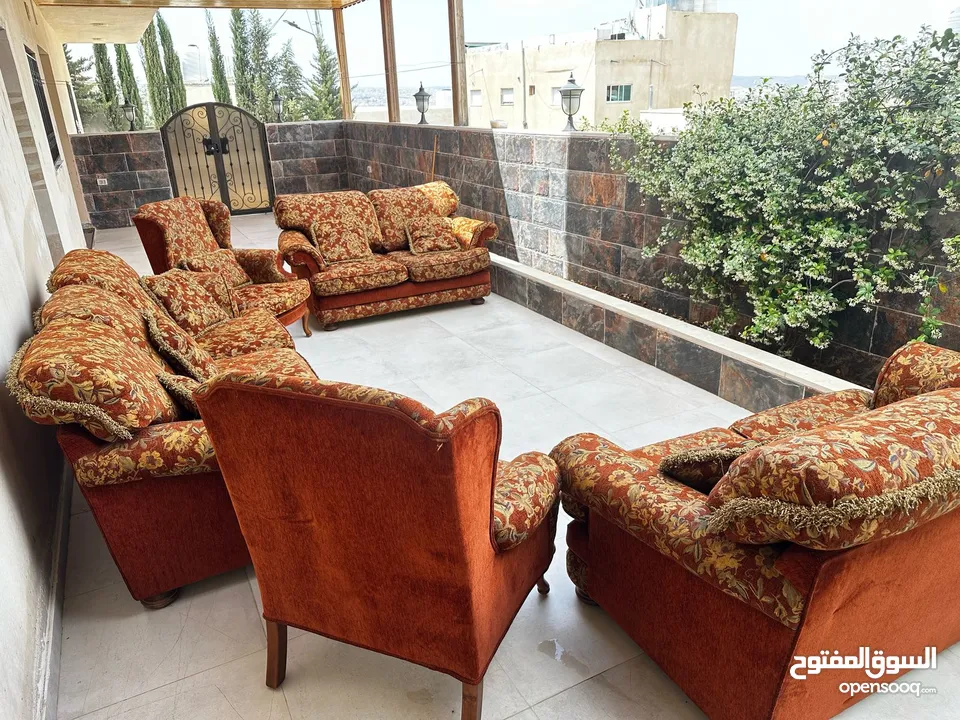 طقم كنب غرفة ضيوف بسعر مغري