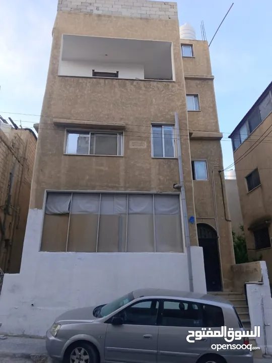 عمارة مؤلفة اربع طوابق و روف للاستثمار  سوبر ديلوكس كامل جبس بورد