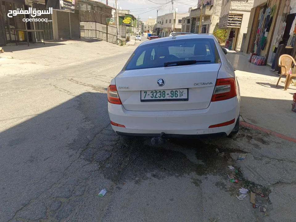 سكودا اوكتافيا
