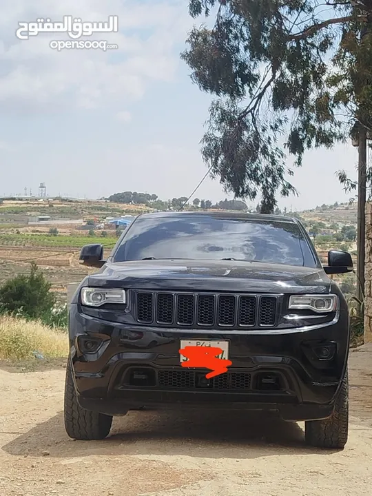 جيب جراند شيروكي 2014