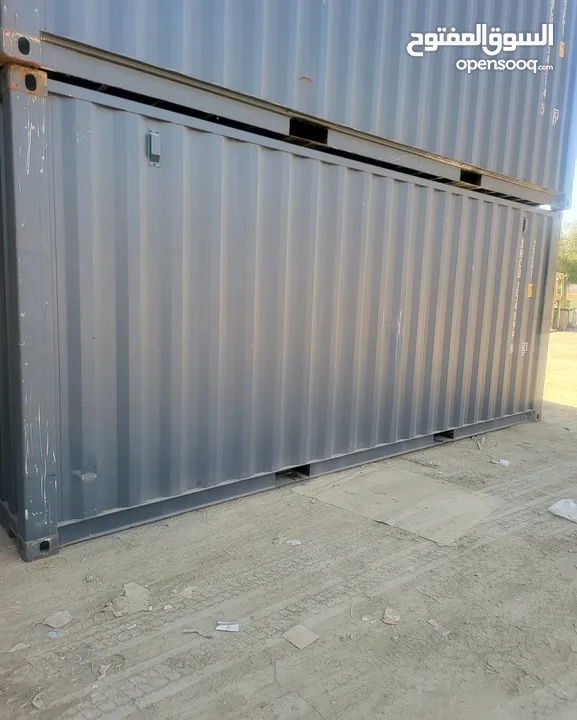 للبيع  containers  ( حاويات )  كونتينر بحاله جيده جدا