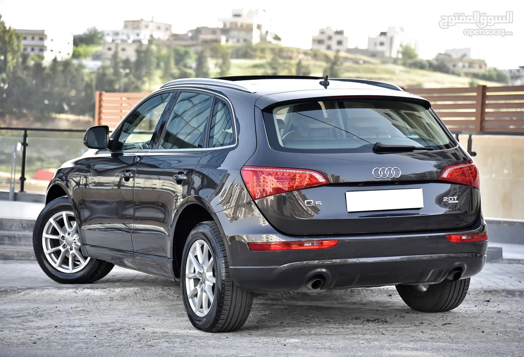 اودي Q5 كواترو وارد وصيانة الوكالة 2013 Audi Q5 Quattro 2.0T