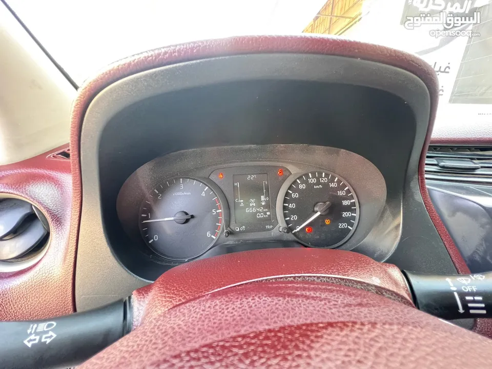 نيسان نافارا خليجي مالك اول السيارة مخزن  فحص كامل