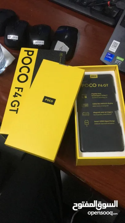 Poco F4 GT