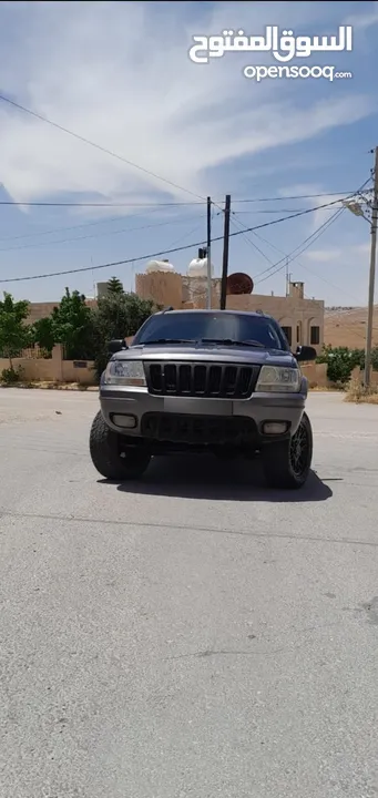 جيب شروكي 2002 معدل مرفوع للبيع