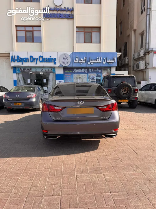 لكزس GS 350 نظيفة جدا للبيع
