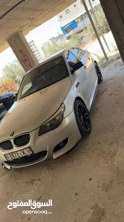الفئة الخامسةi525 Bmw