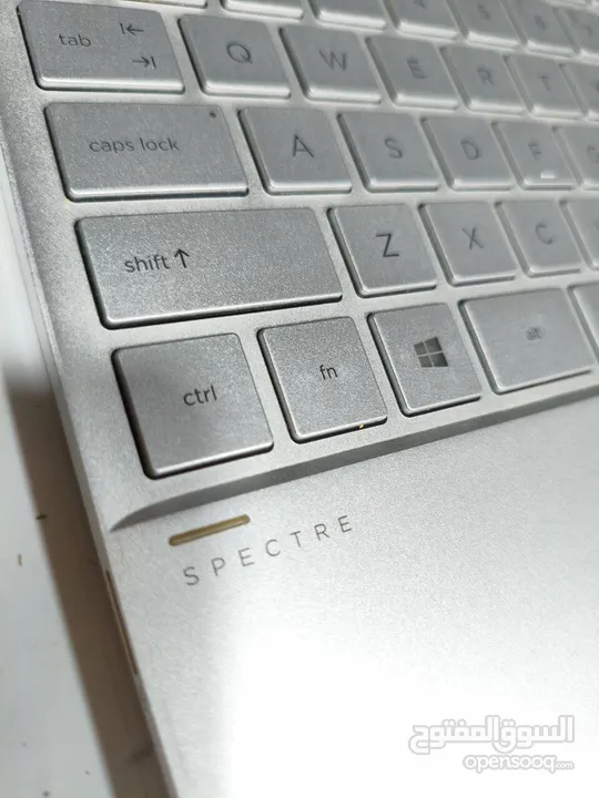 عرض خاص ولا أروع — بسعر صادم!   Hp spectre  الانيق