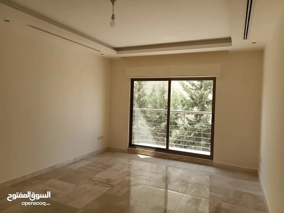 شقة شبه مفروشة للايجار في دير غبار ( Property 40672 )-174876150