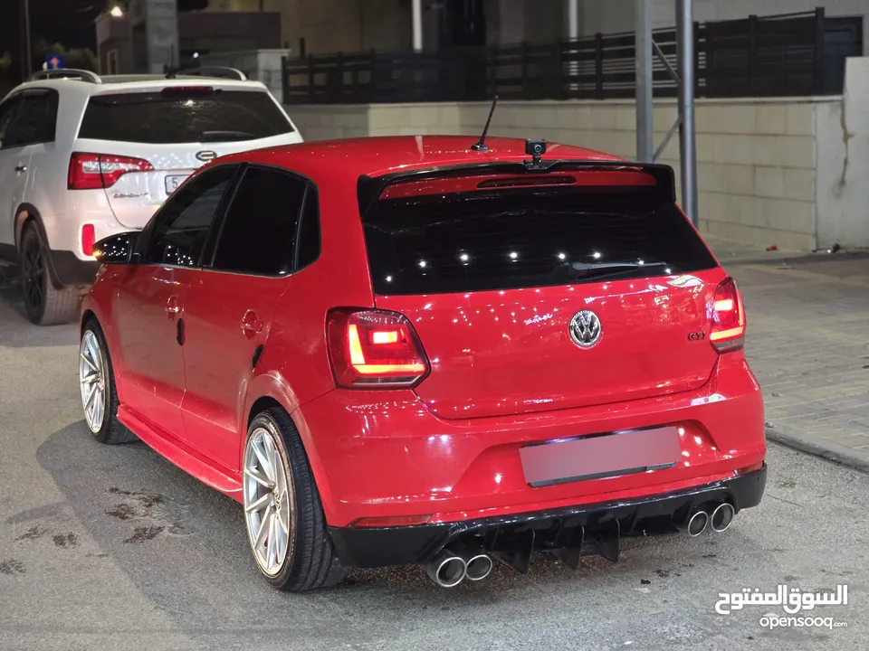 Polo8 فولكس فاجن