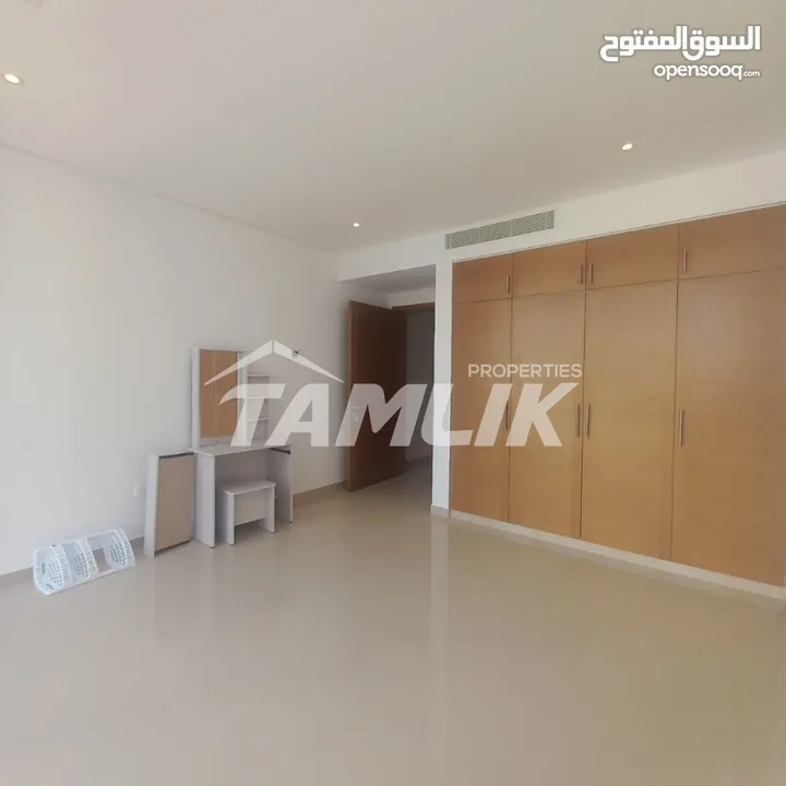 Luxury Apartment for Rent in Al Mouj  REF 906MB