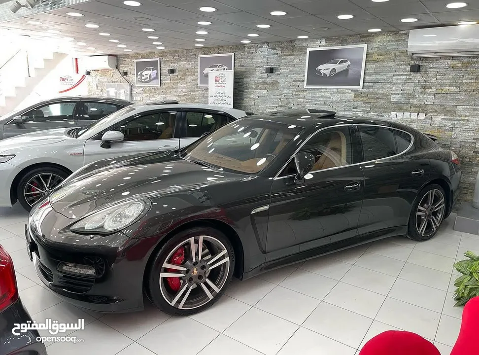 PORSCHE PANAMERA 2012