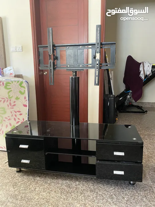 Tv trolley for sale in Muscat