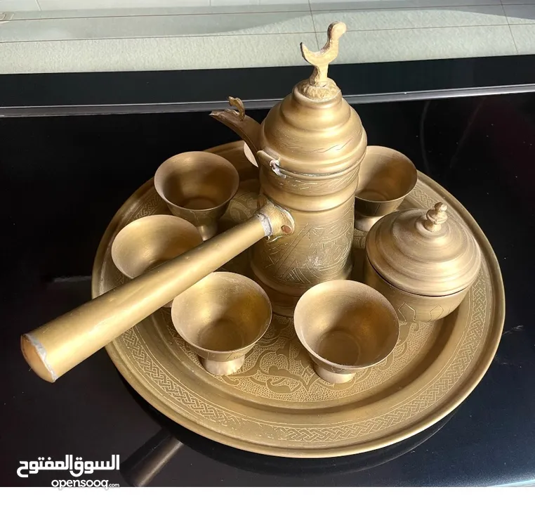نحاس قديم من الستينات (نوادر). التفاصيل في الوصف.