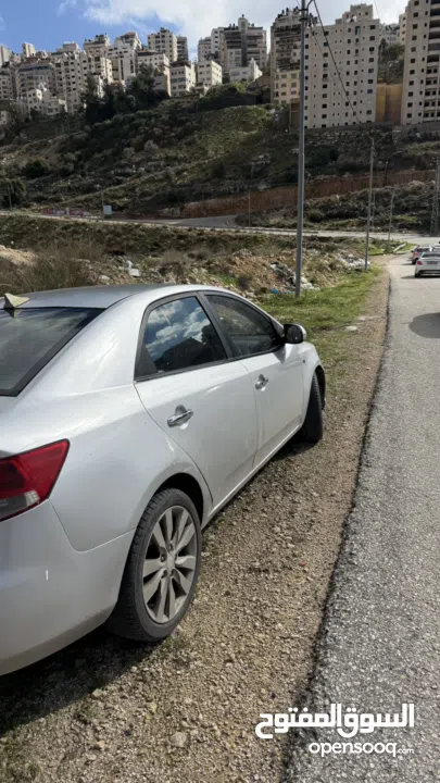 كيا فورتي 2009