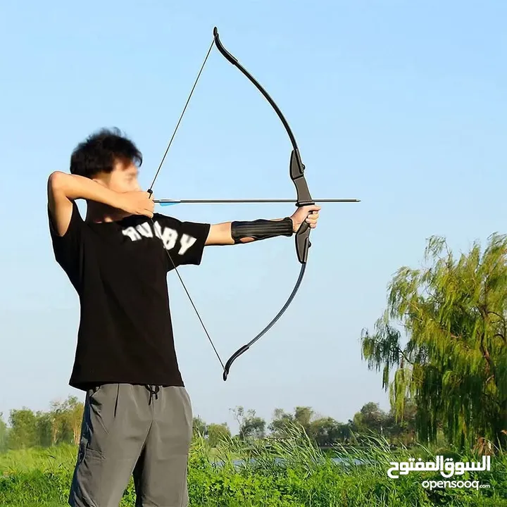 بكج قوس وأسهم وواقيات وحمالة