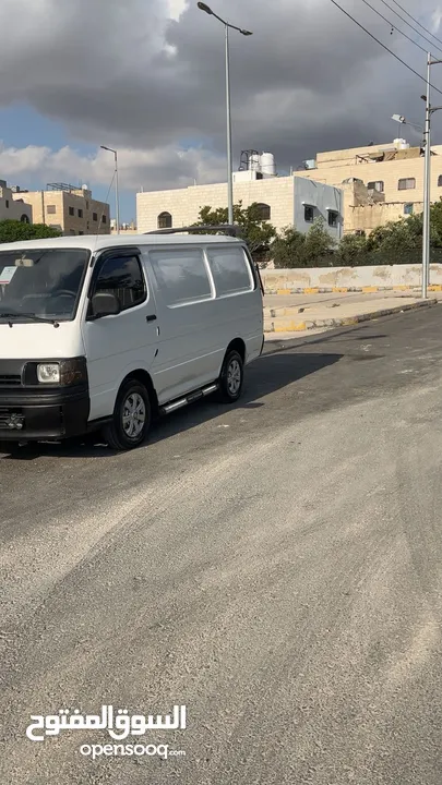 باص تويتا هايس فان وكاله