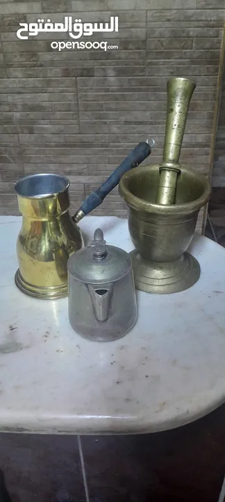 نحاسيات جميله الهاون وزنو 4كيلو و السعر نهائي