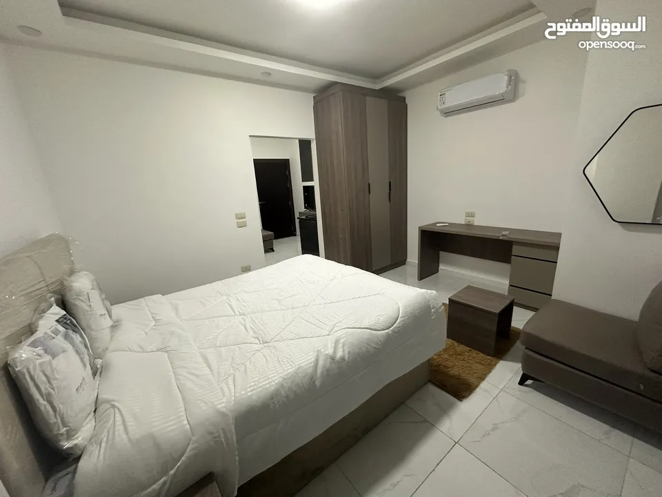 شقة مفروشه جديده لم تسكن للايجار في الراهبات الورديه