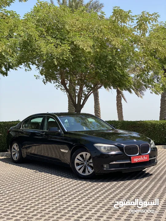 للبيع BMW 730Li 2011