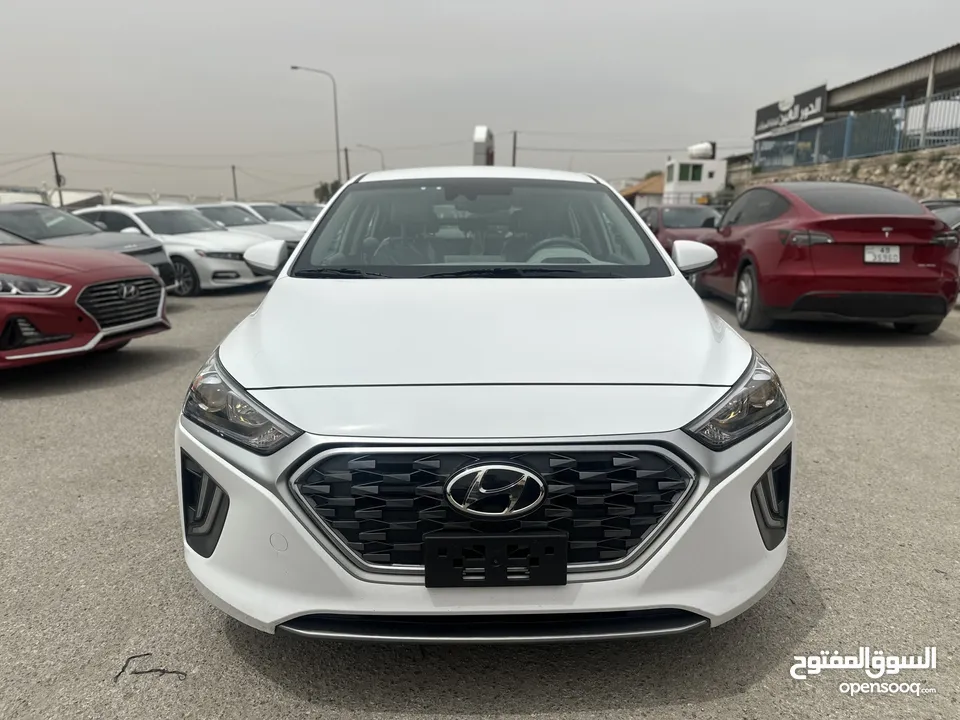 هيونداي ايونك هايبرد بلج ان 2020 كرت ابيض فحص كامل حره غير مجمركه