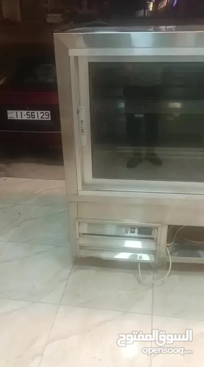 ثلاجة عرض وكاله