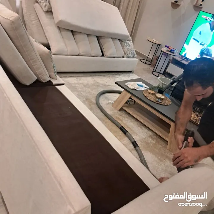 مكافحة جميع أنواع الحشرات بمكه تنظيف الكنب والسجاد والستائر بالبخار  تنظيف وتعقيم الخزانات
