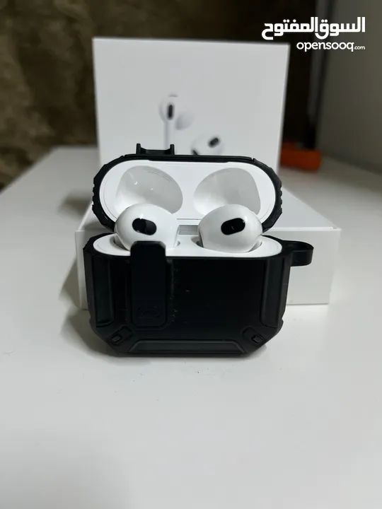 Apple AirPods 3rd Gen like New with the box and cover