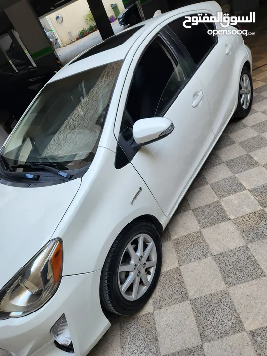 بريوس c 2015 للبيع