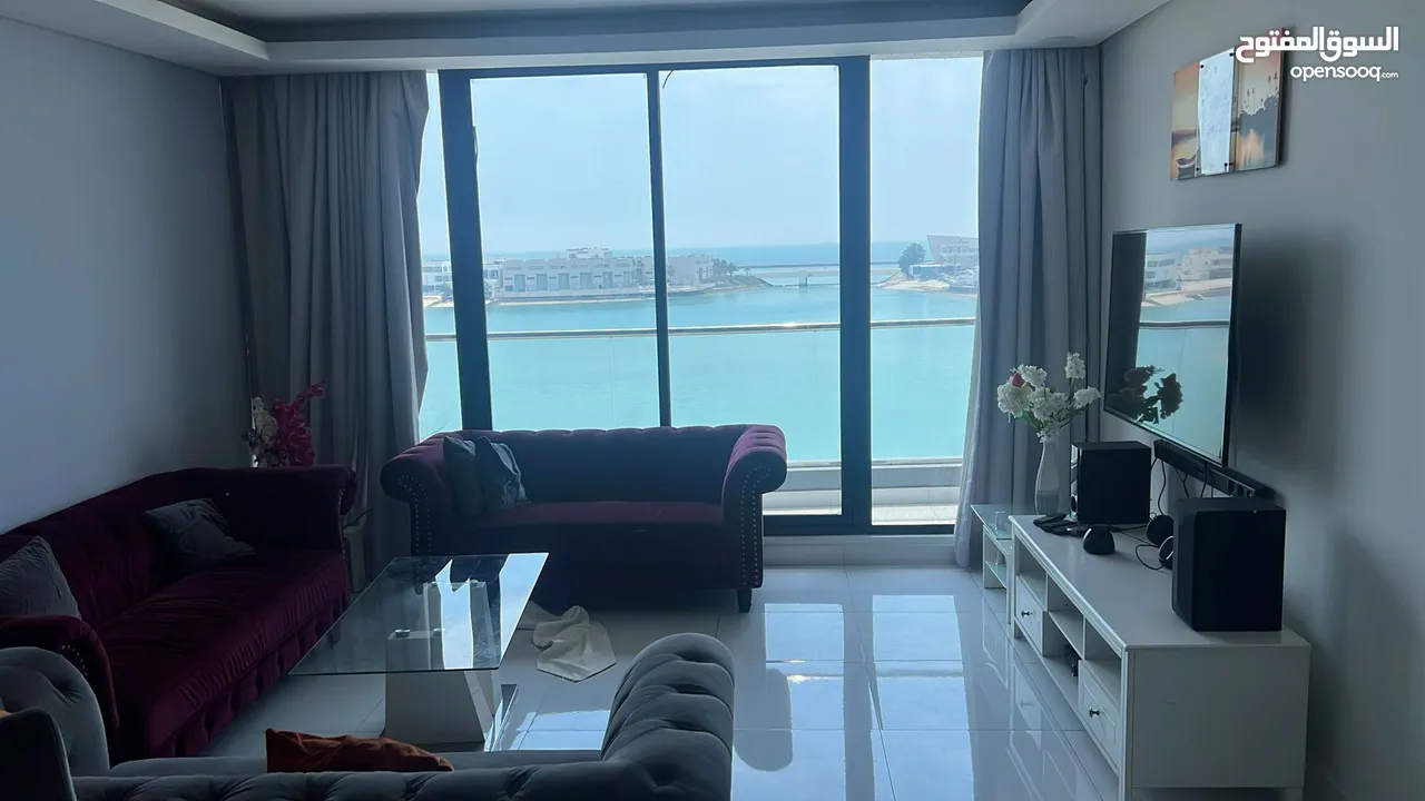 Luxury Sea View Apartment for Sale in Amwaj!