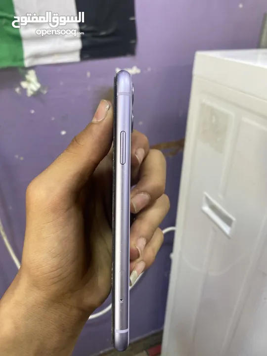 ‏iPhone 11 للبيع