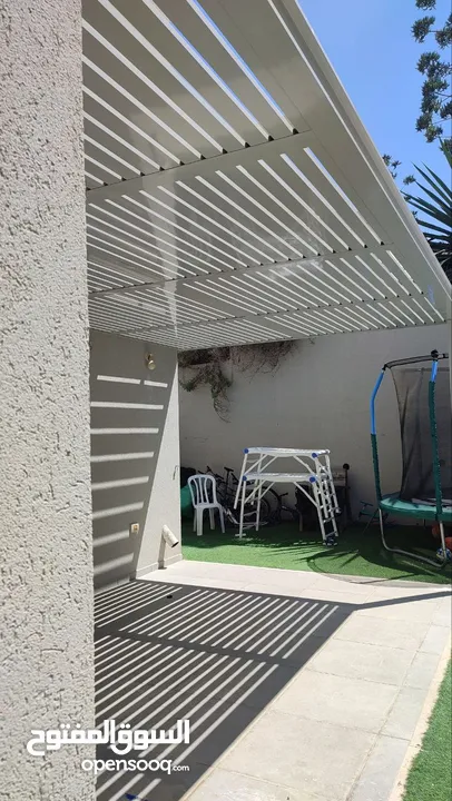 بورجلا ألمنيوم   متوفره حسب الطلب جميع المقاسات و الألوان    مع امكانيه اضافه إضاءه مخفيه