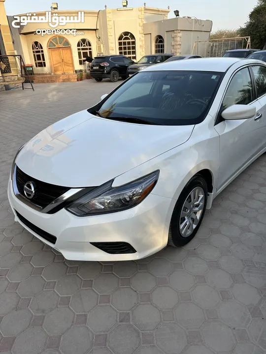 Nissan Altima S 2017 white color نيسان ألتيما 2017 وارد أمريكي ابيض