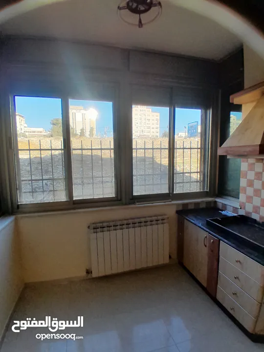 شقة للإيجار