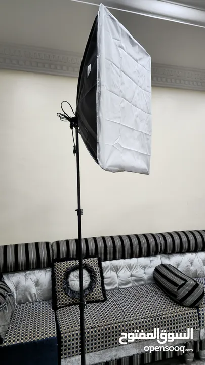 اضاءة soft box جديدة ممتازة طول 200 سم